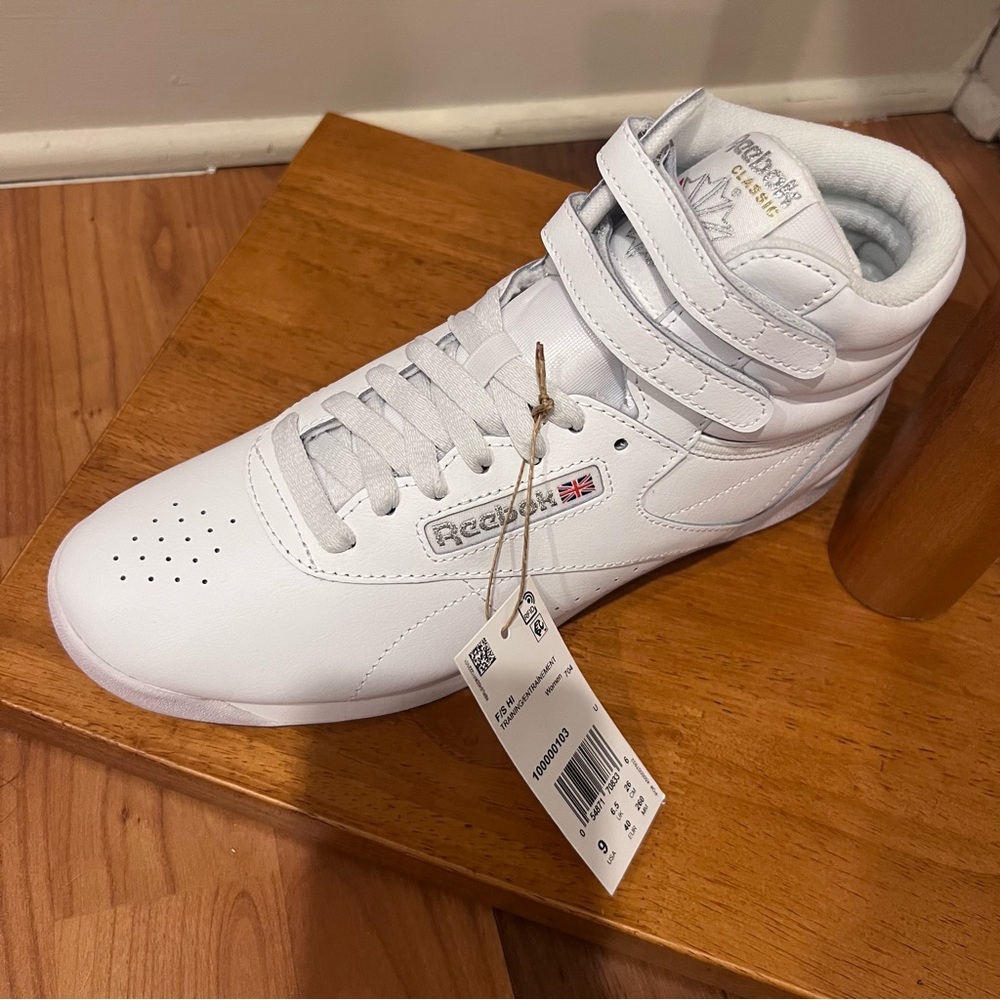 REEBOK - LEFT SHOE ONLY